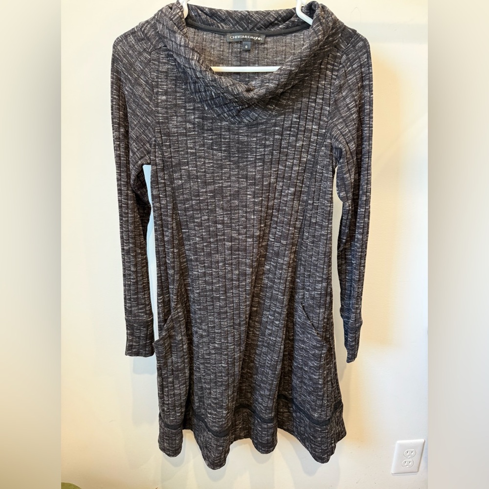 Gray Ribbed Long Sleeve Tunic Dress with Pockets